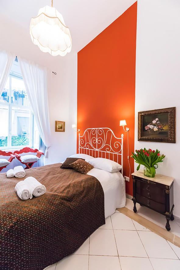 La Casa Napoletana Bed and breakfast